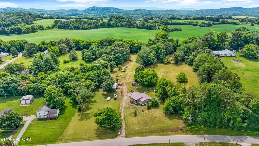 11066 Unitia Rd, Friendsville, TN 37737 - #3