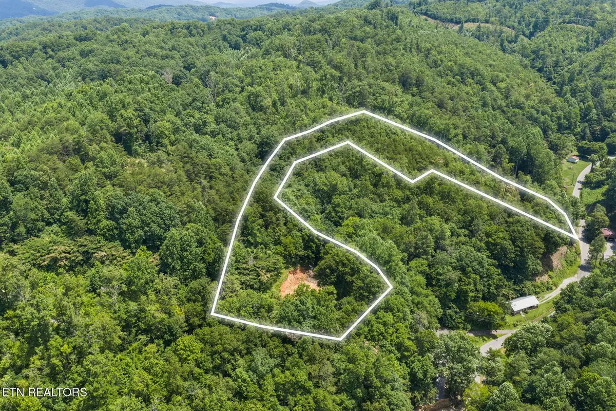520 Verless Ogle Rd, Sevierville, TN 37876 - #1