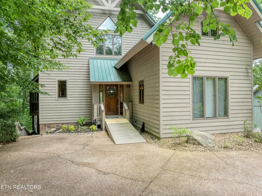 374 Laurel Rd, Townsend, TN 37882 - #2