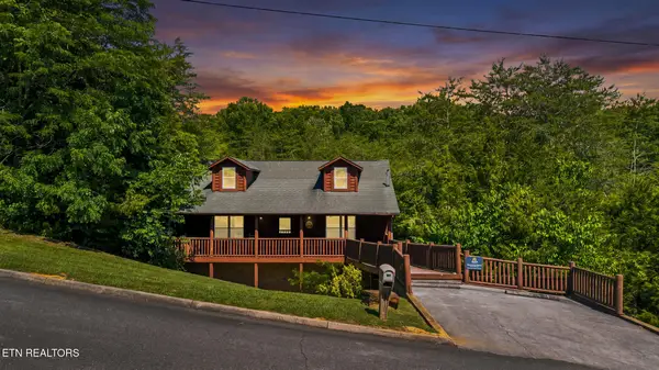 1960 Oakmont Drive, Sevierville, TN 37876