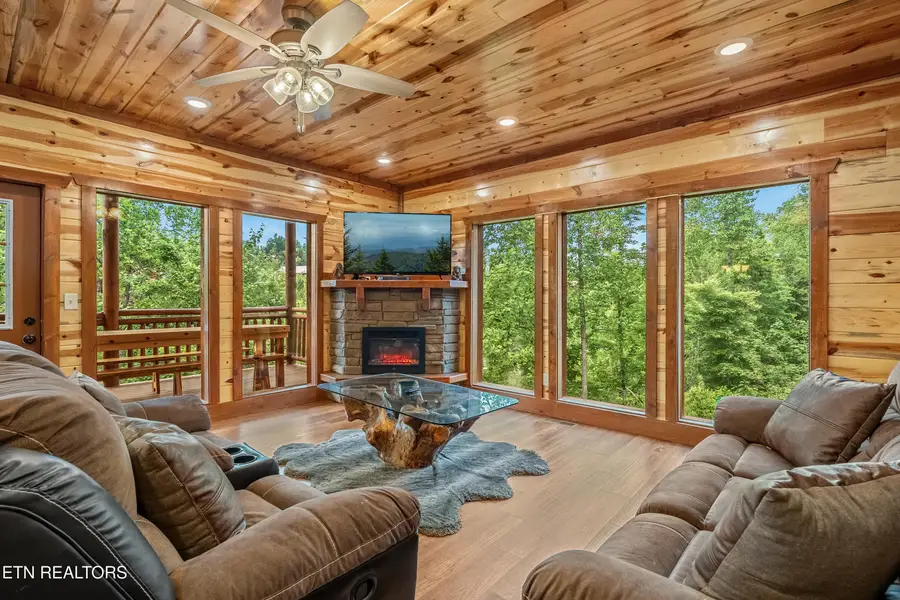 2864 Owens Rdg Way, Sevierville, TN 37876 - #2