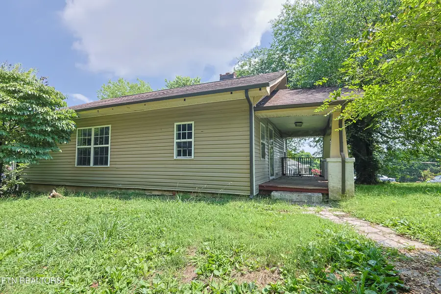 2201 Barker Ave, Knoxville, TN 37915 - #3
