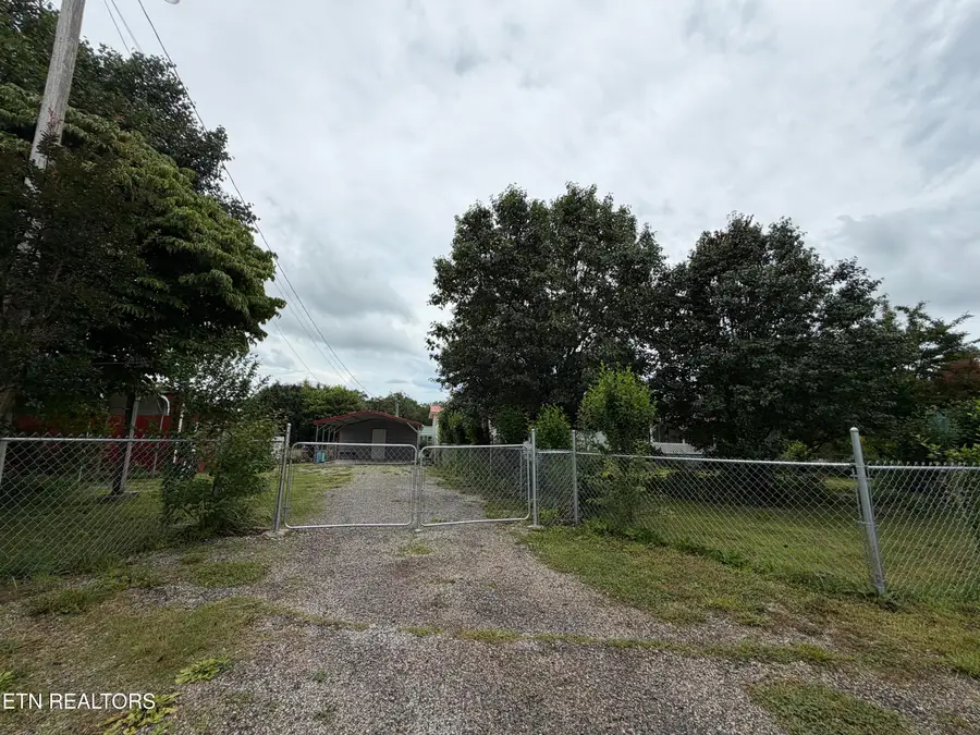 64 Coppett Rd, Crossville, TN 38572 - #3
