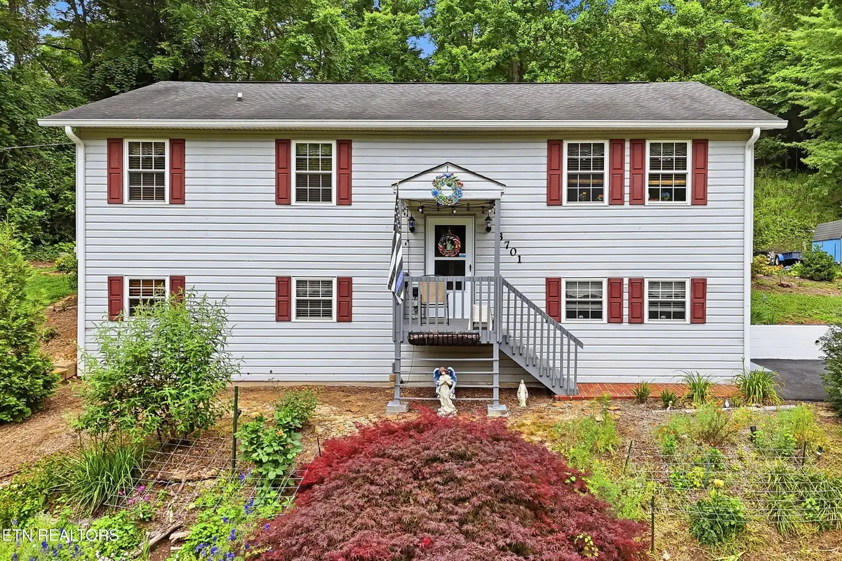 3701 Solway Rd, Knoxville, TN 37931 - #1