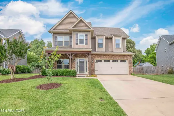 1171 Aspen Glen Drive, Alcoa, TN 37701