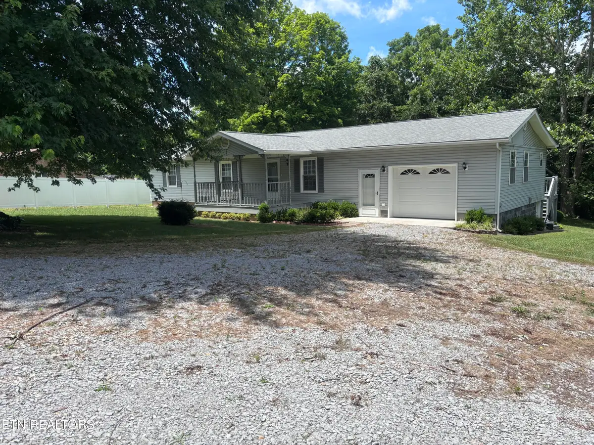 1567 Little Sycamore Rd, Tazewell, TN 37879 - #1