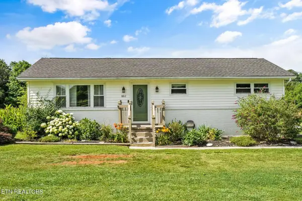 8812 N Ruggles Ferry Pike, Strawberry Plains, TN 37871