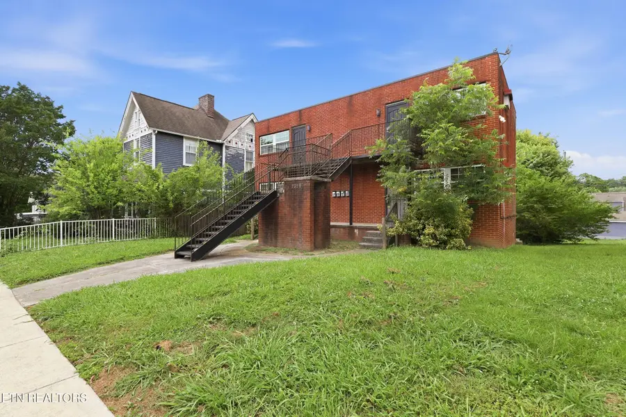 2359 E 5th Ave, Knoxville, TN 37917 - #3