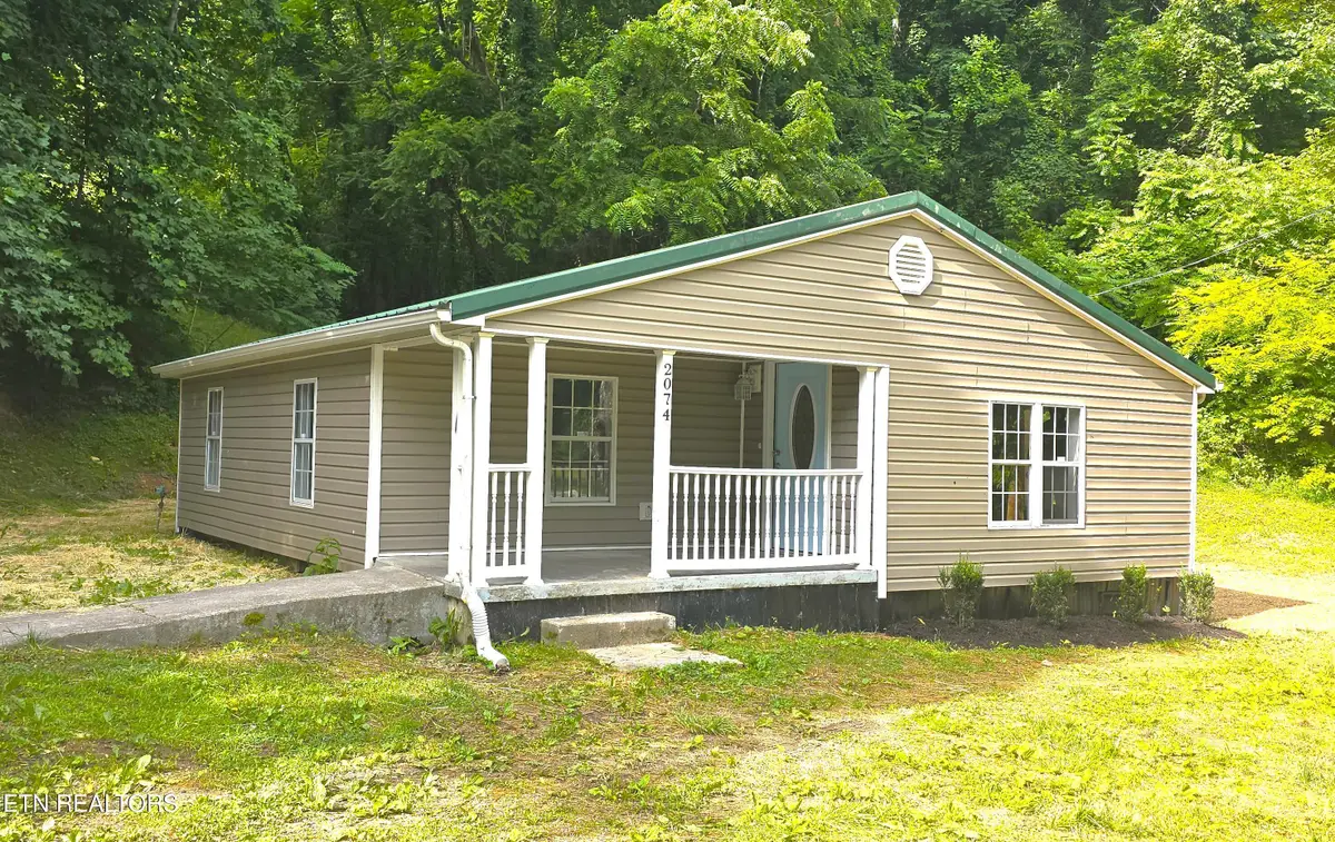 2074 Long Hollow Rd, Lafollette, TN 37766 - #1