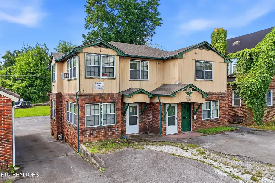 3206 E Magnolia Ave, Knoxville, TN 37914 - #2