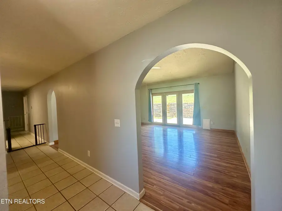 1221 Topside Rd, Louisville, TN 37777 - #3