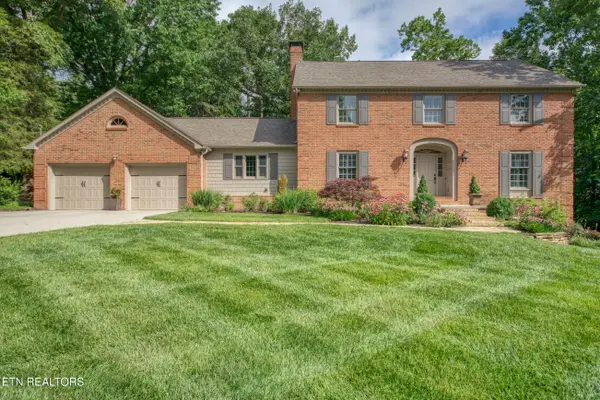 11707 Weathervane Drive, Farragut, TN 37934