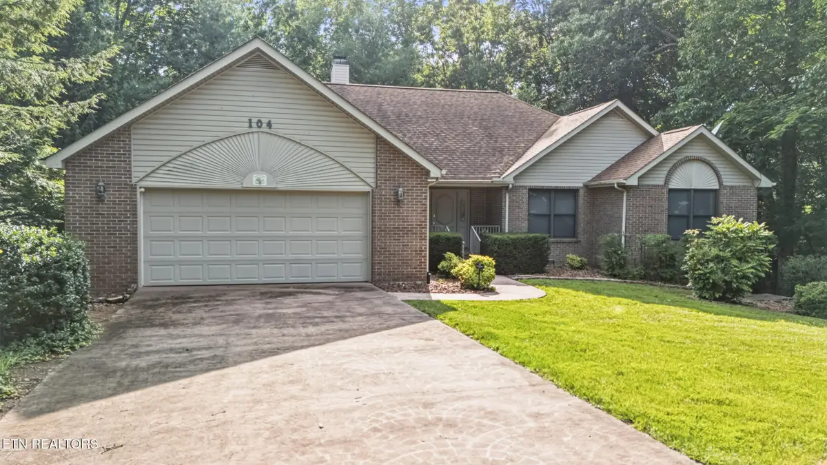 104 Flossmoor Circle, Crossville, TN 38558 - #1