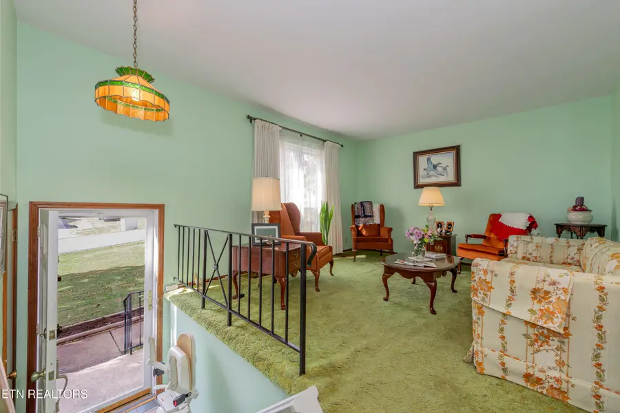 5301 Fontaine Rd, Knoxville, TN 37920 - #3