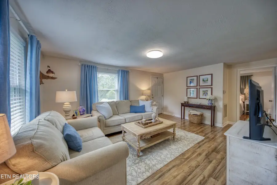 425 W Ford Valley Rd, Knoxville, TN 37920 - #3