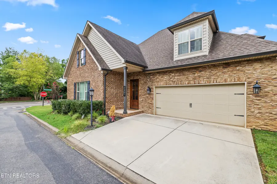 2401 Water Valley Way, Knoxville, TN 37932 - #2
