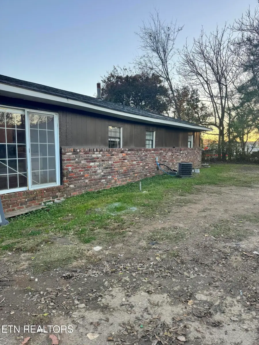 111 Dante Rd, Knoxville, TN 37918 - #3