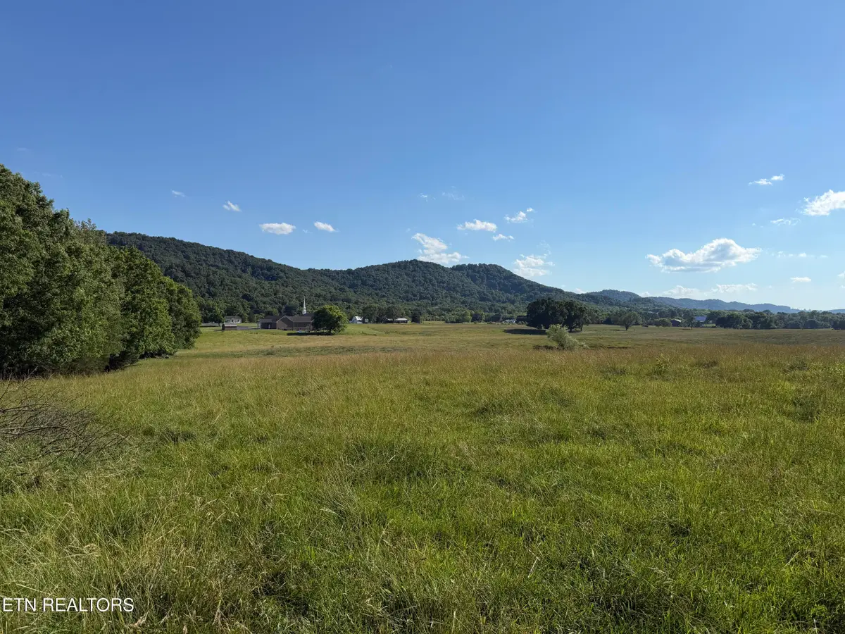 1494 Rocky Valley Rd, New Market, TN 37820 - #1