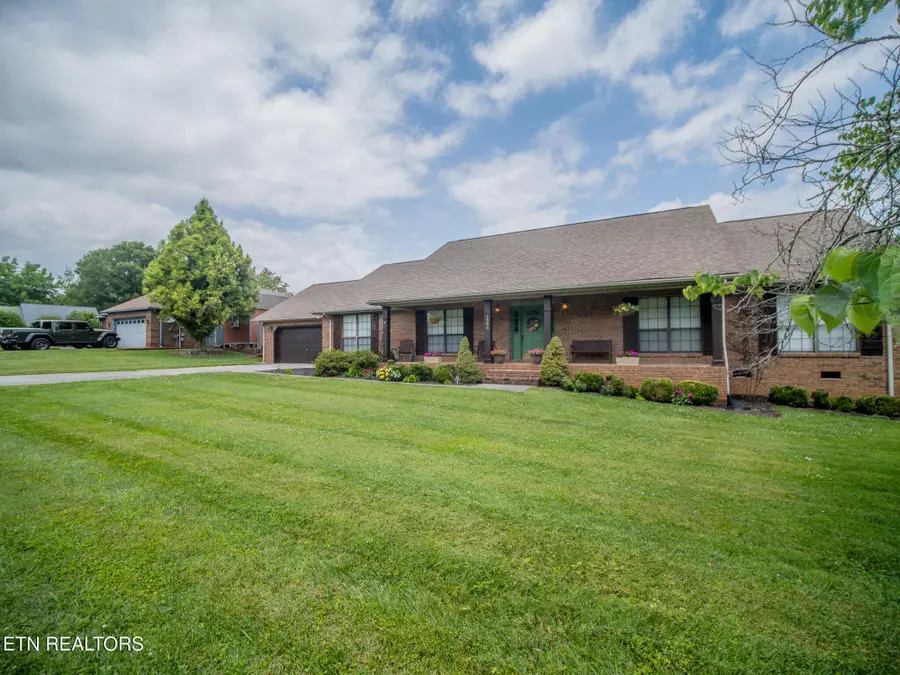 1306 Raulston Rd, Maryville, TN 37803 - #2