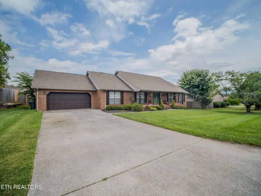 1306 Raulston Rd, Maryville, TN 37803 - #3