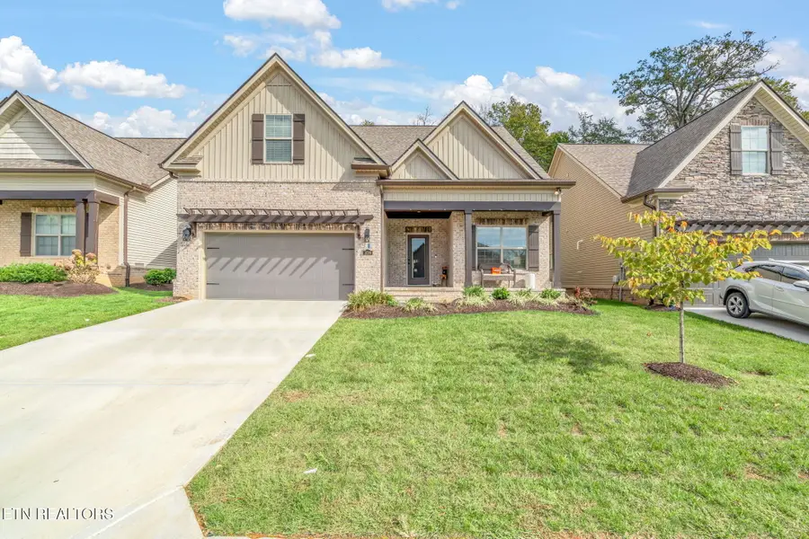 3036 Sycamore Creek Rd, Knoxville, TN 37931 - #2
