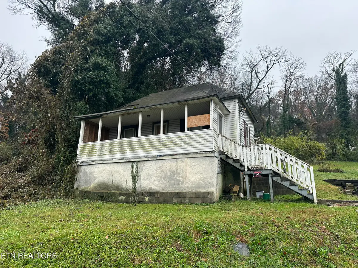 126 Richmond Ave, Knoxville, TN 37921 - #1