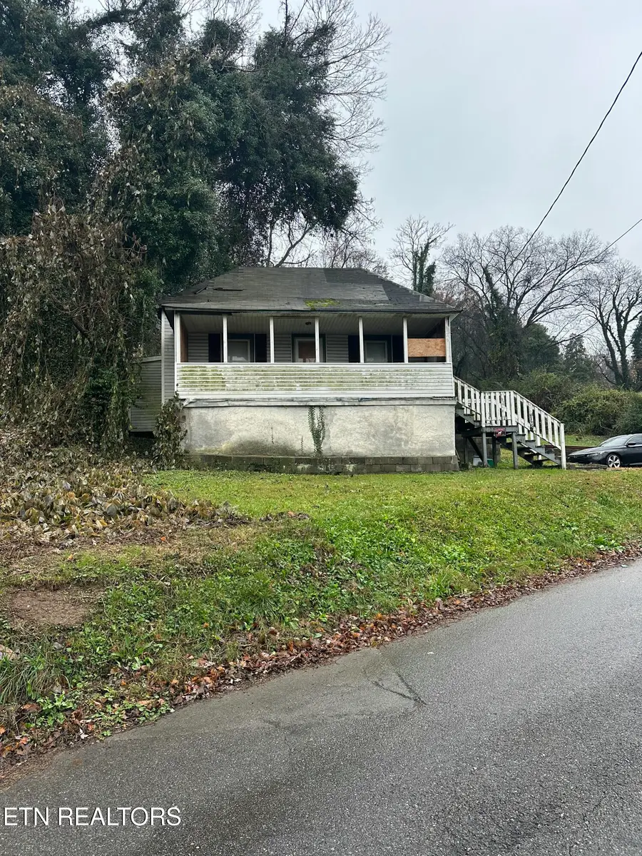 126 Richmond Ave, Knoxville, TN 37921 - #3