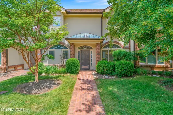 920 Westcourt Drive, Knoxville, TN 37919