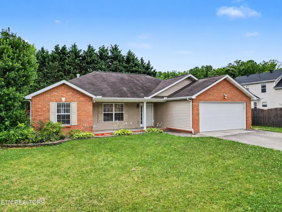 5926 Gray Gables Drive, Knoxville, TN 37931 - #2