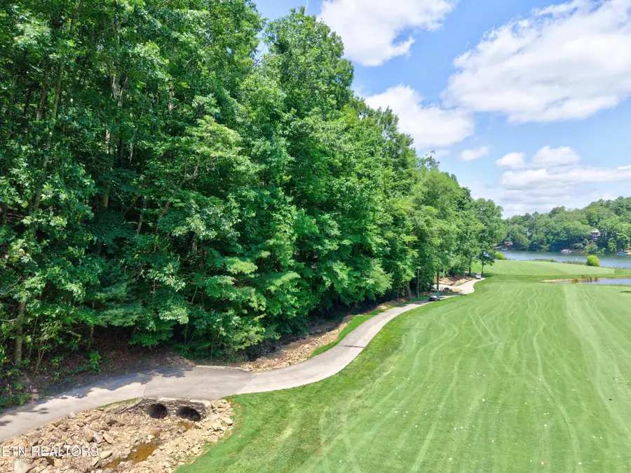 32 Claremont Circle, Crossville, TN 38558 - #2