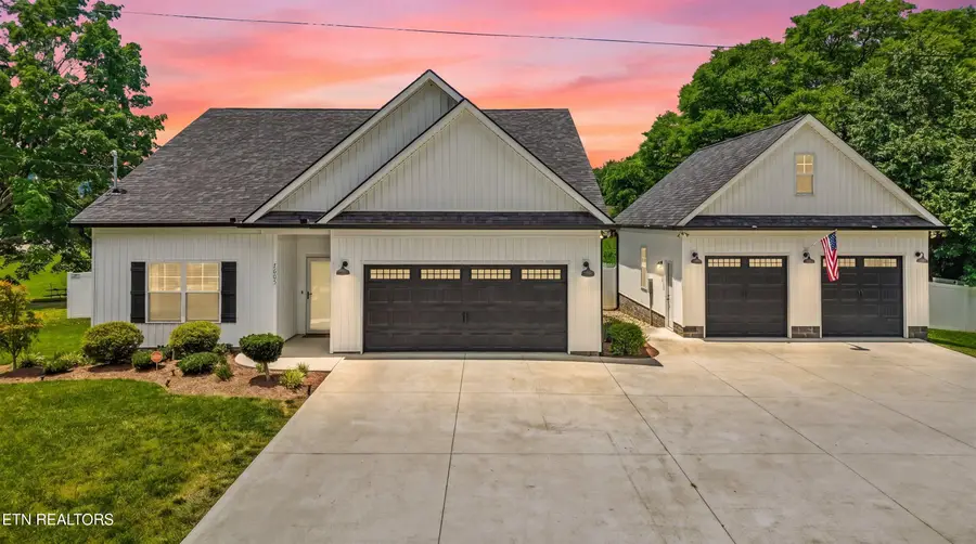 7605 Cedarcrest Rd, Knoxville, TN 37938 - #2