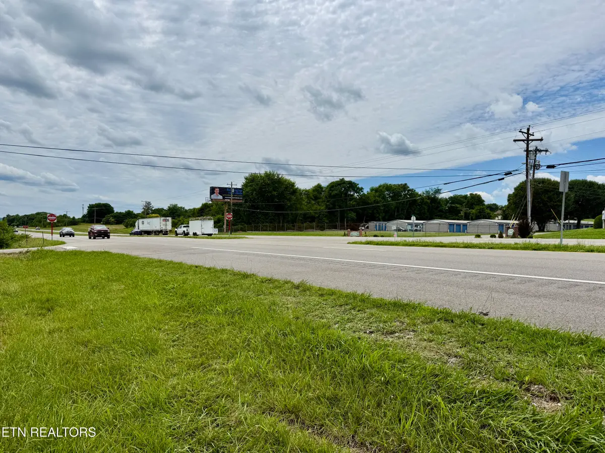 6997 W Andrew Johnson Hwy, Talbott, TN 37877 - #1