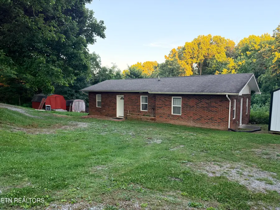 713 Robin Drive, New Tazewell, TN 37825 - #2