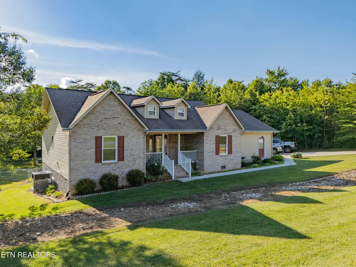 542 Sunset Ridge Drive, Crossville, TN 38571 - #1