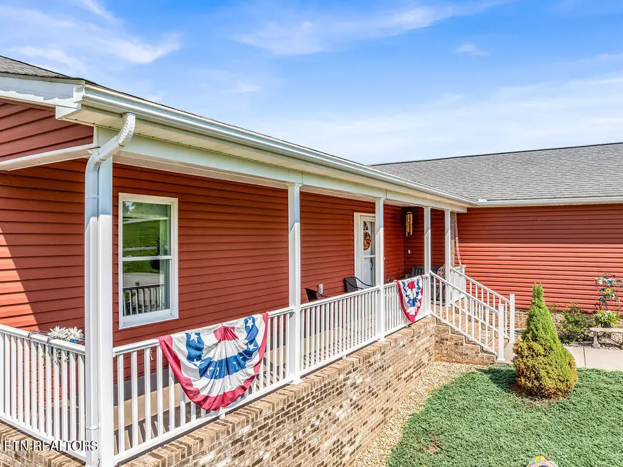 326 Oak Vista Drive, Dandridge, TN 37725 - #3