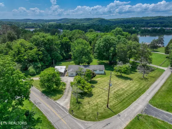 307 Anglers Cove Rd, Kingston, TN 37763