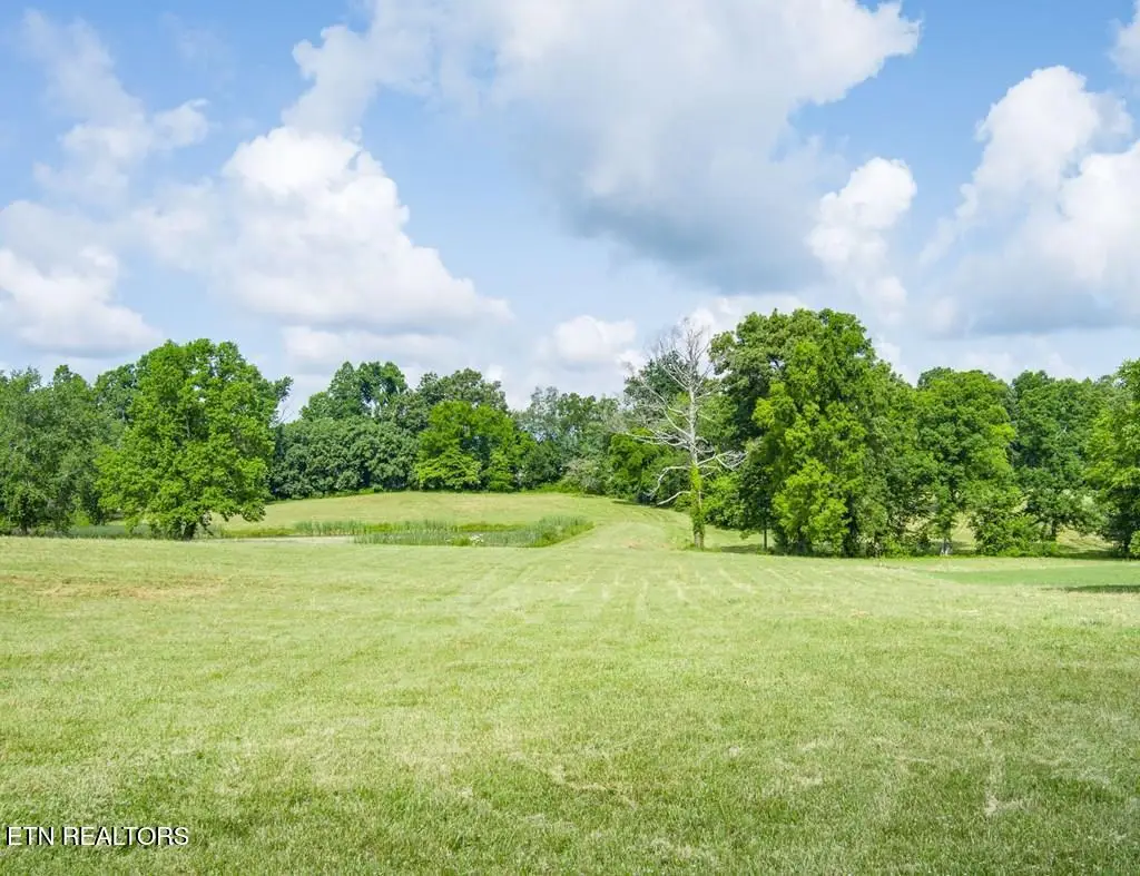 2390 Bowser Rd, Cookeville, TN 38506 - #1