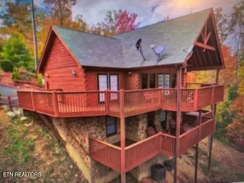 1455 Mountain Dreams Way, Sevierville, TN 37862 - #1