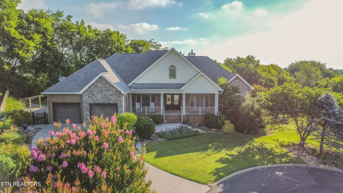 1435 Instrumental Ave, Sevierville, TN 37876 - #1