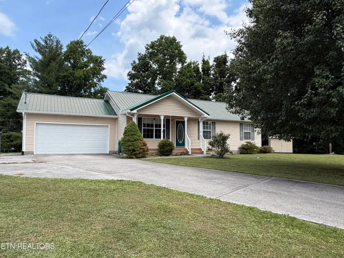 187 Crowley Circle, Jacksboro, TN 37757 - #1