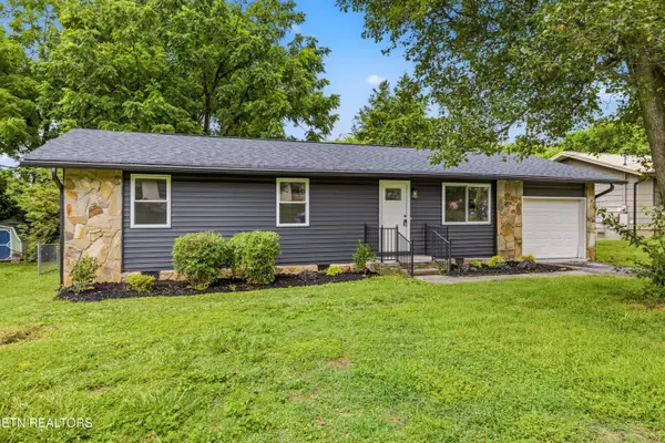 1715 Ambling Lane, Knoxville, TN 37912