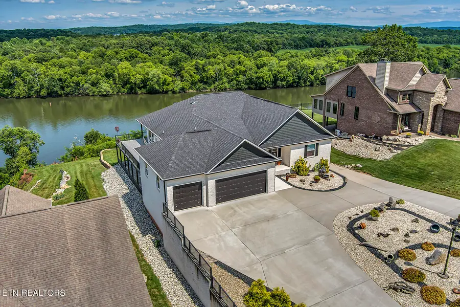 205 Waters Edge Way, Lenoir City, TN 37771 - #3