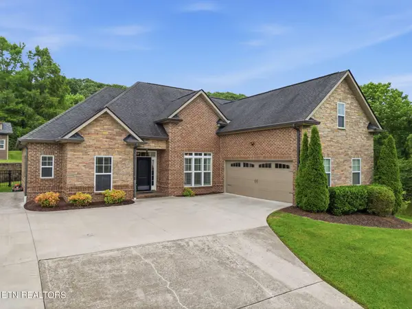4324 Meredith Rd, Knoxville, TN 37921