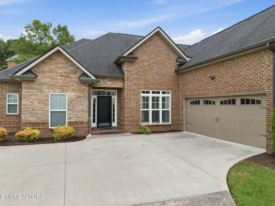 4324 Meredith Rd, Knoxville, TN 37921 - #3