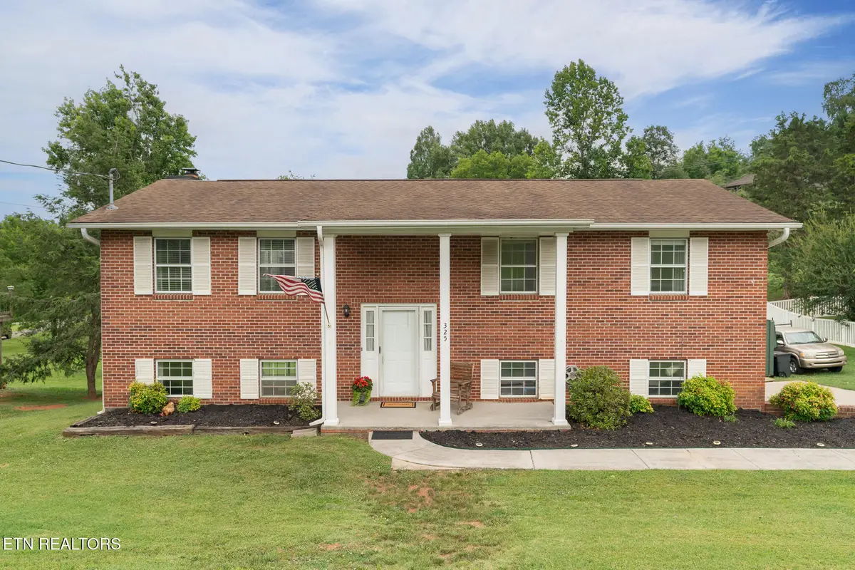 325 Navaho Drive, Seymour, TN 37865 - #1