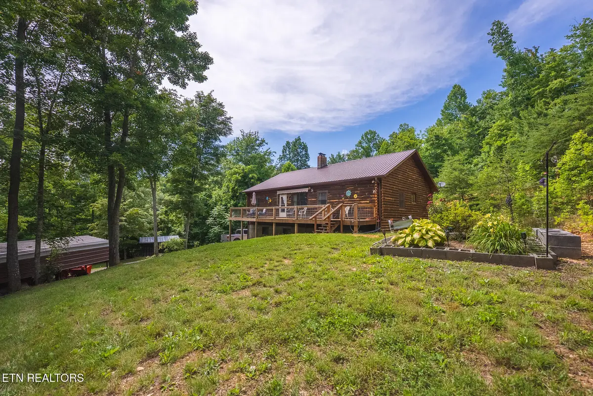 2733 Rackum Rd, Thorn Hill, TN 37881 - #1