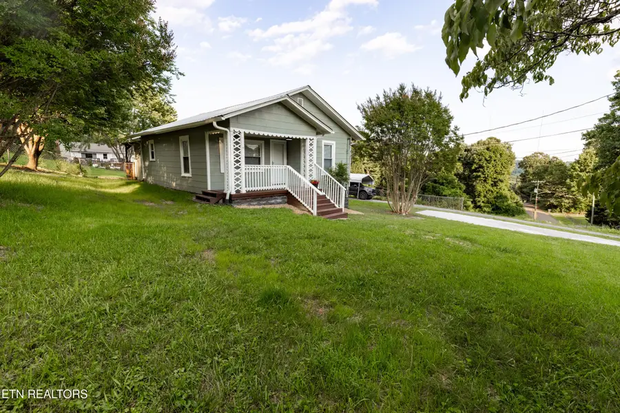 5600 Wassman Rd, Knoxville, TN 37912 - #3