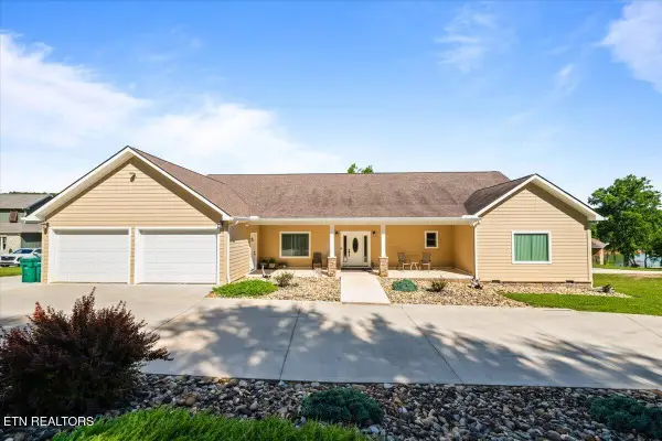 1380 E Norris Point Rd, LaFollette, TN 37766
