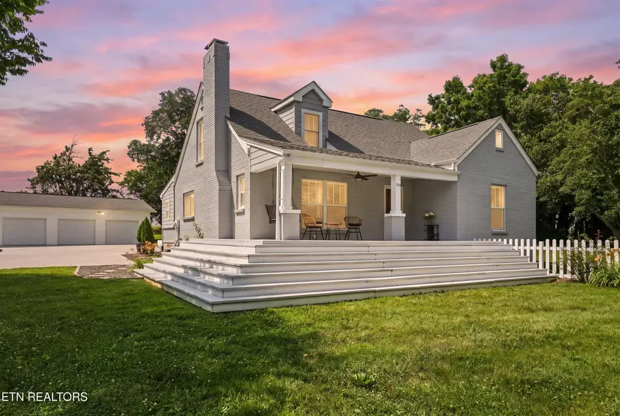930 Gregg Rd, Friendsville, TN 37737 - #2