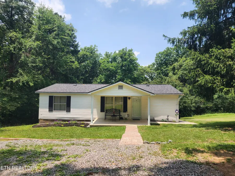 709 Skyline Drive, Harriman, TN 37748 - #2